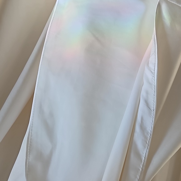 Size 4 ivory Satin trumpet wedding dresses with godet pleats, like new condition - Picture 16 of 16